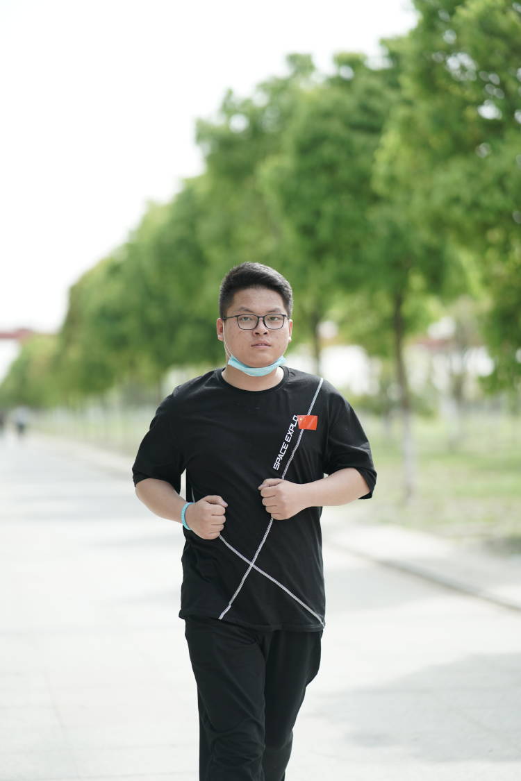 “一路绽Fun?永不止步”扬飞集团徒步行
