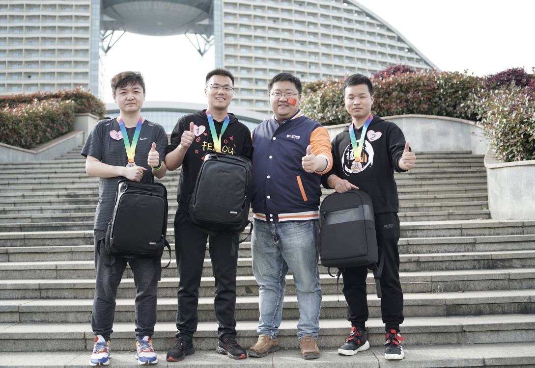 “一路绽Fun?永不止步”扬飞集团徒步行
